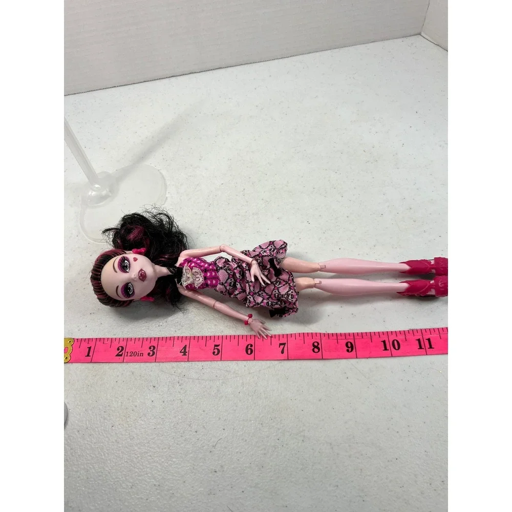 Monster High Draculaura Dot Dead Gorgeous Pink Black Dress Doll Mattel X3712